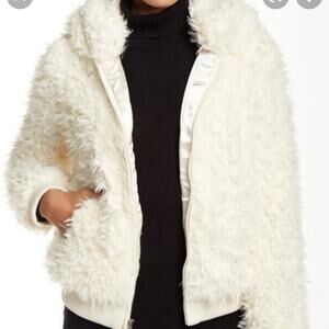 BCBGeneration Cream Faux Fur Shearling Bomber Jacket NWOT Mob Wife Large